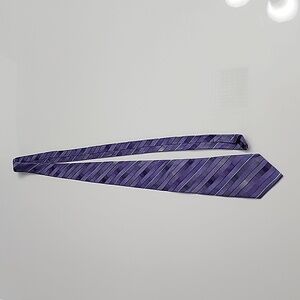Calvin Klein Men's Neck Tie 100% Silk Extra Long Purple Gray